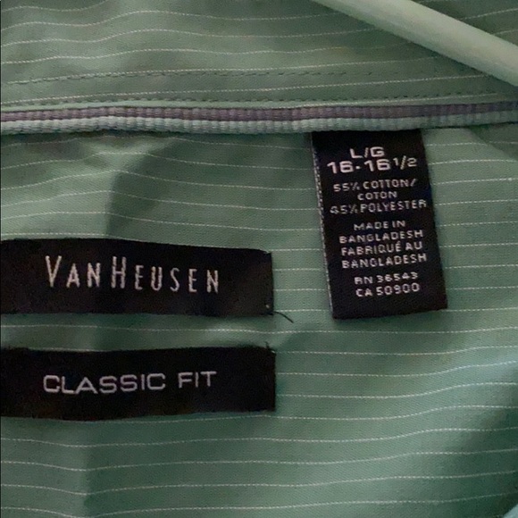 NWOT Men’s Van Heusen Classic Fit Dress Shirt - Picture 3 of 3